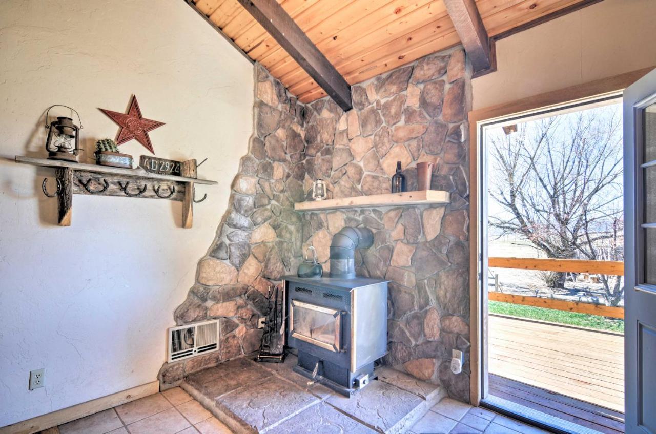 Rustic Cabin 20 Mins To Capitol Reef Natl Park! Lyman Exterior photo